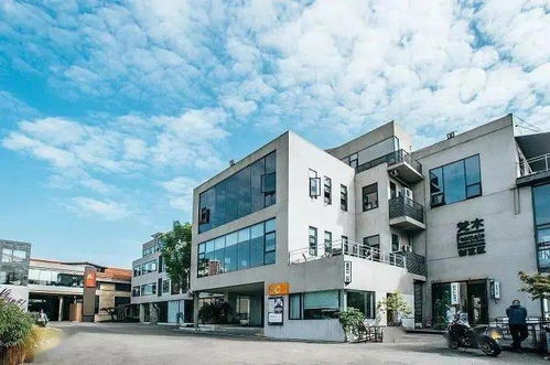 龙泉驿一废弃钢管厂里,建起一个全国知名文化创艺区