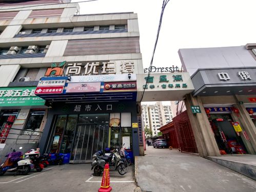 去 违 迎 新 ,留住街巷烟火气