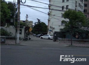 上海杨浦区市光一村二室一厅出租 南北通透、全明户型、带车位，房东急租